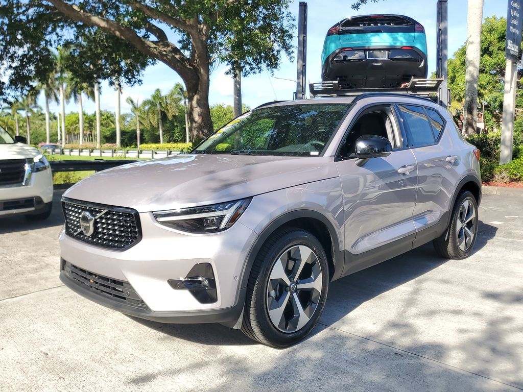 used 2026 Volvo XC40 car, priced at $41,795