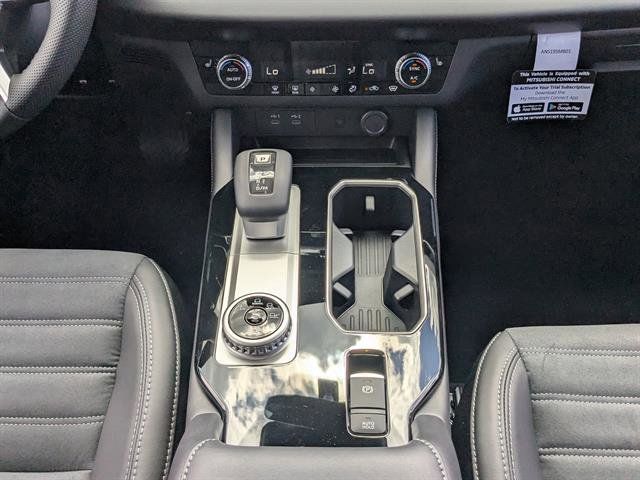 Used 2025 Mitsubishi Outlander SUV