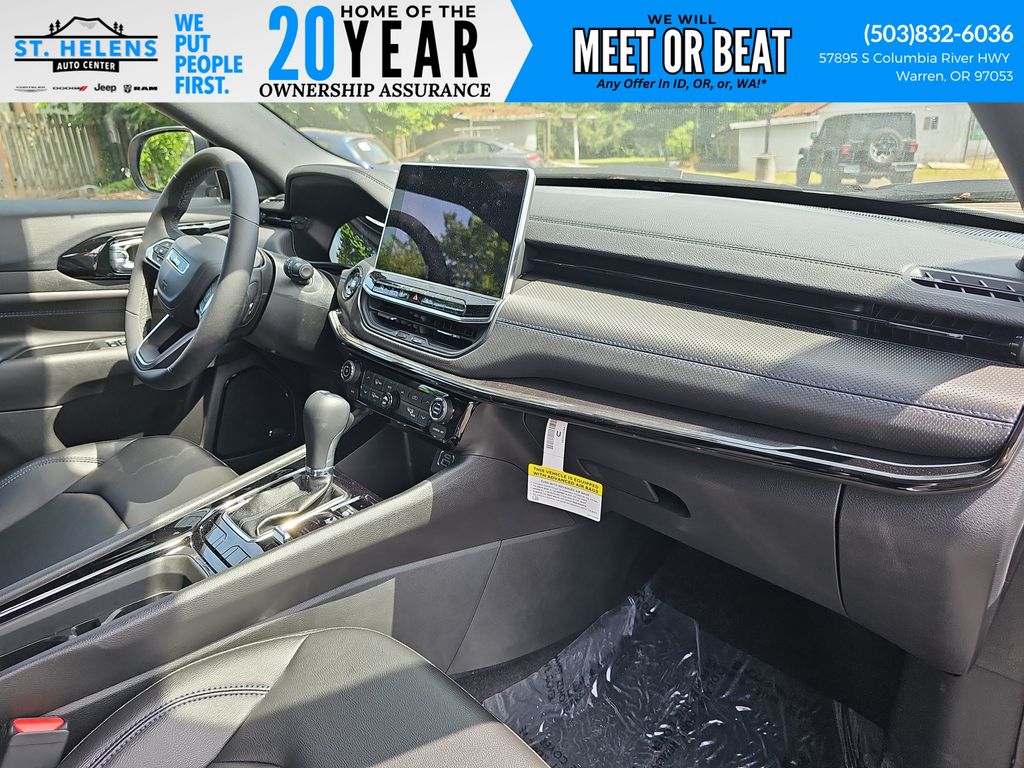 2025 Jeep Compass Limited - Photo 27