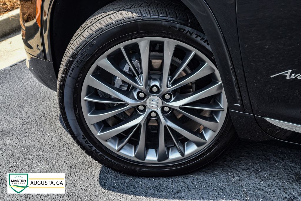Used 2025 Buick Enclave SUV