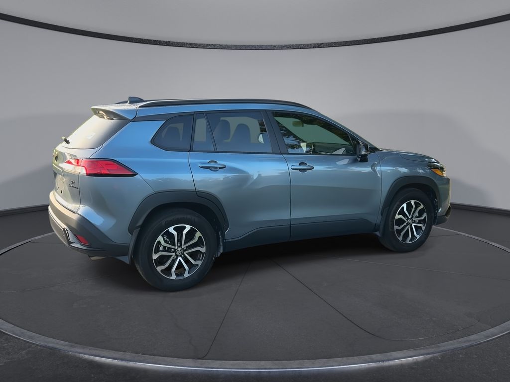 Thumbnail: 2025 Toyota Corolla Cross - 9