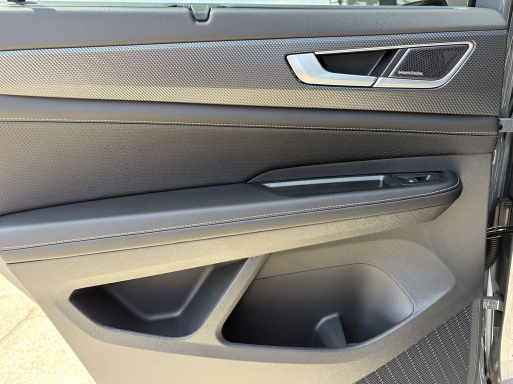 New 2026 Pure Gray Volkswagen 2.0T SEL Premium R-Line image 23