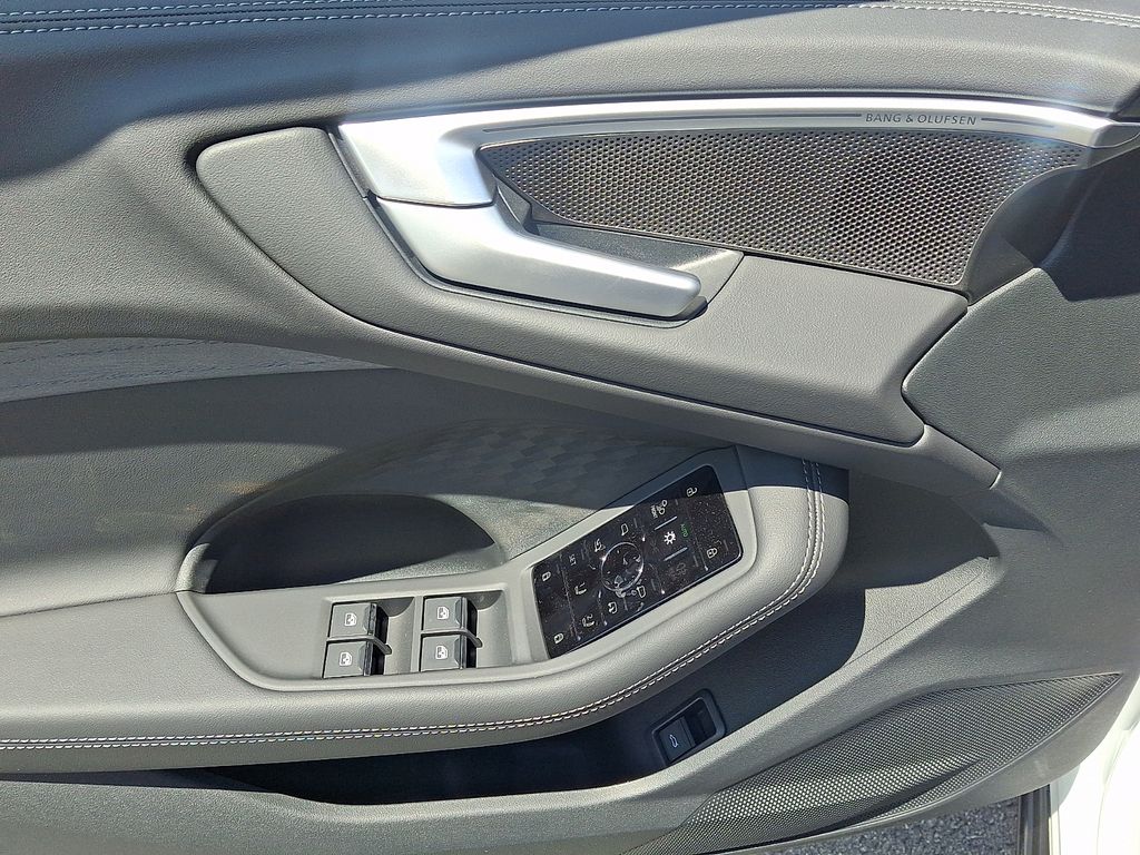 Thumbnail: 2026 Audi A5 - 9
