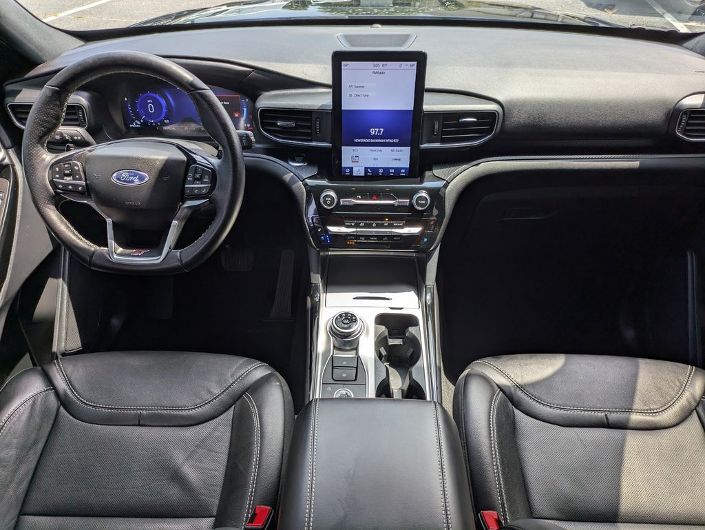 2023 Ford Explorer ST