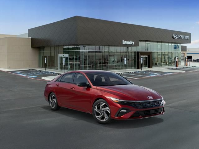 2025 Hyundai Elantra Sport 2