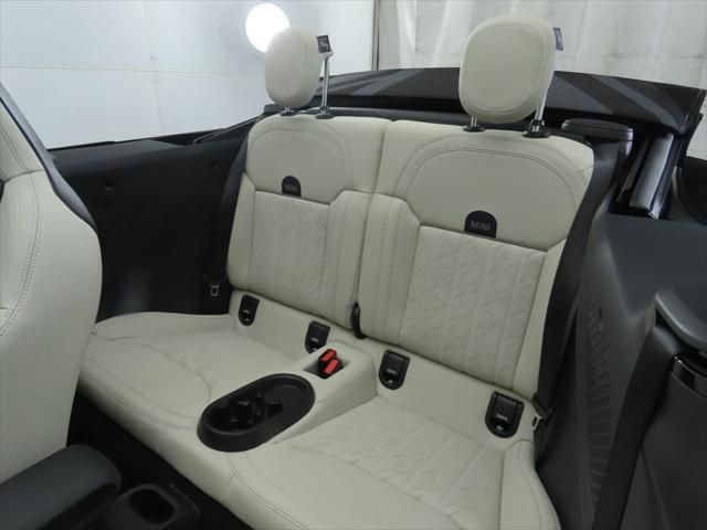 Thumbnail: 2026 MINI Cooper - 30