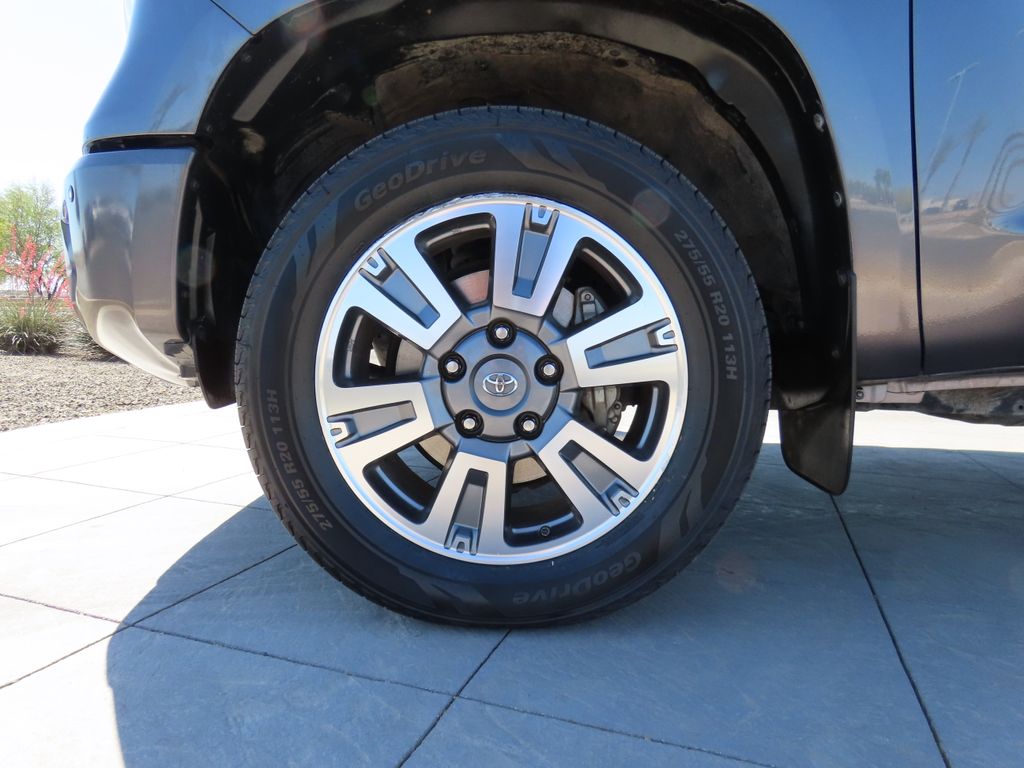 2021 Toyota Tundra Platinum 29