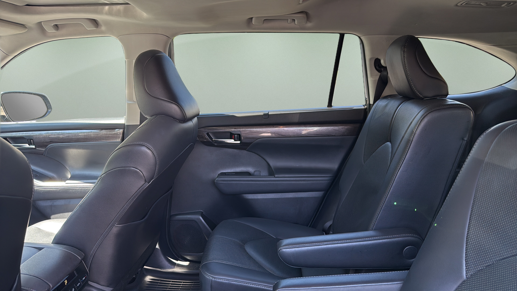 2021 Toyota Highlander Limited  at Bob Ruth Ford