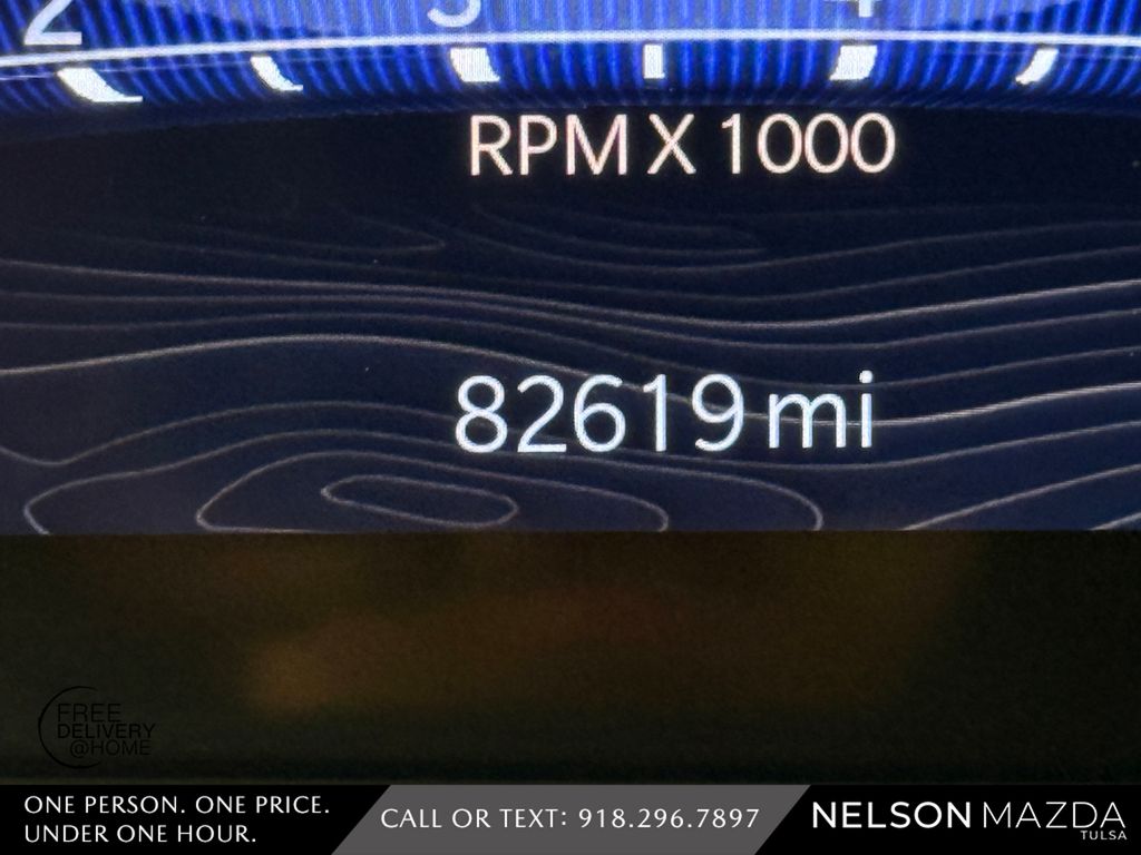 Used 2023 Red Jeep Laredo image 26