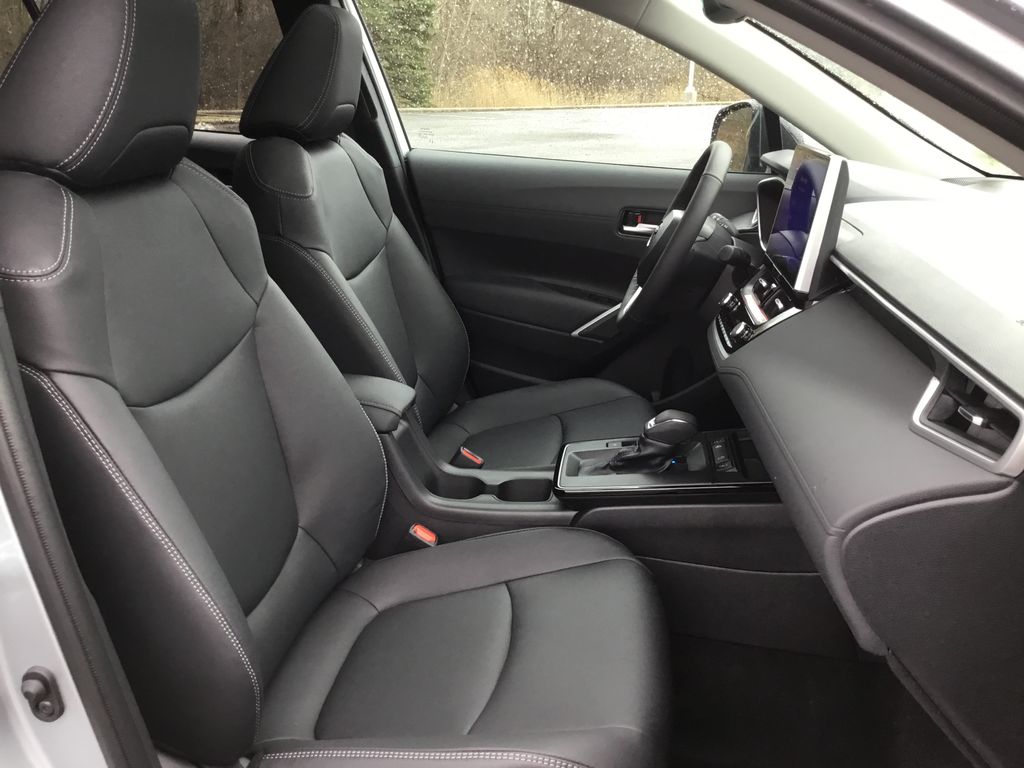 Thumbnail: 2026 Toyota Corolla Cross - 13