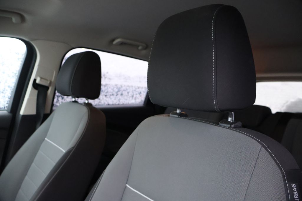 Thumbnail: 2013 Ford Escape - 13