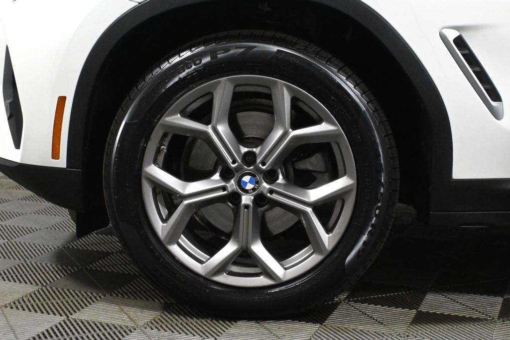 Thumbnail: 2023 BMW X3 - 12