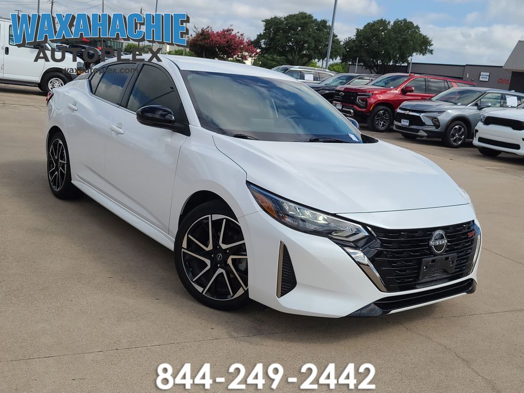 Aspen White Tricoat 2025 Nissan Sentra SR FWD Sedan Front-Wheel Drive Continuously Variable Transmission