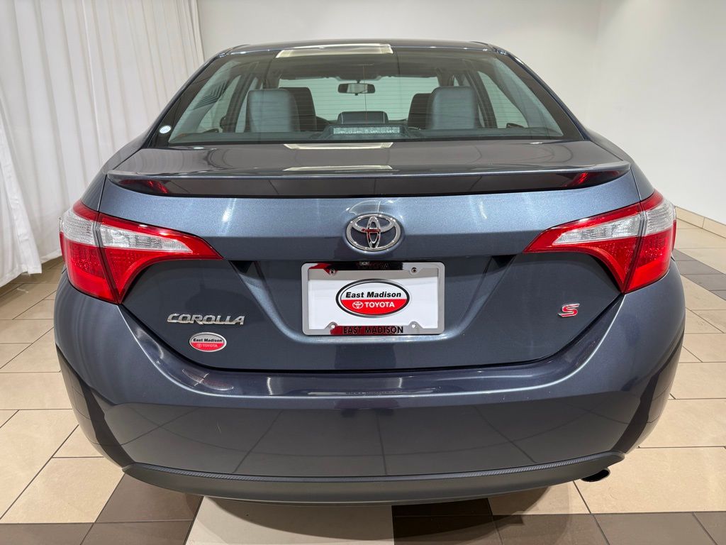 Thumbnail: 2015 Toyota Corolla - 4