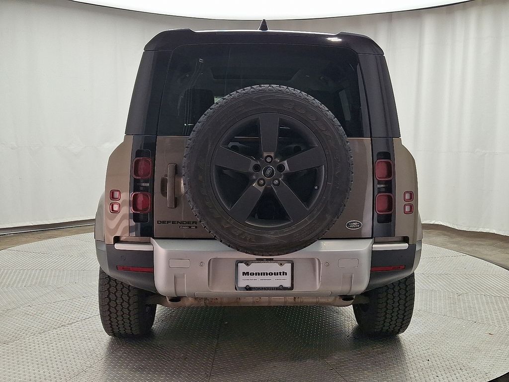 Thumbnail: 2020 Land Rover Defender - 5