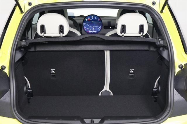 Thumbnail: 2026 MINI Cooper - 7