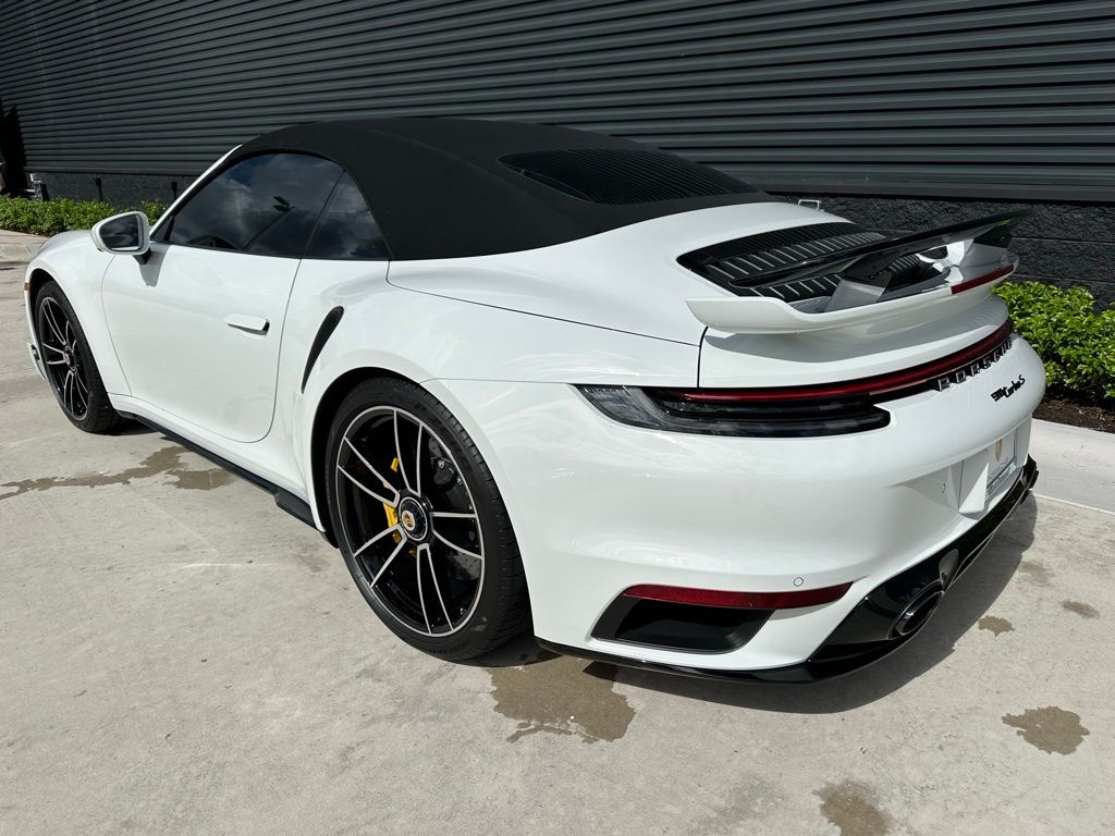 2024 Porsche 911 Turbo S 4