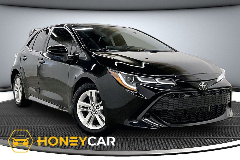 Midnight Black Metallic 2022 Toyota Corolla Hatchback SE FWD Hatchback Front-Wheel Drive 6-Speed Manual