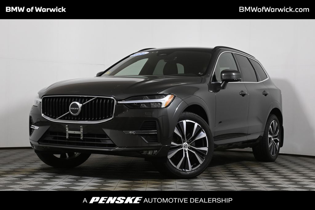 2022 Volvo XC60 B5 Momentum -
                  Warwick, RI
