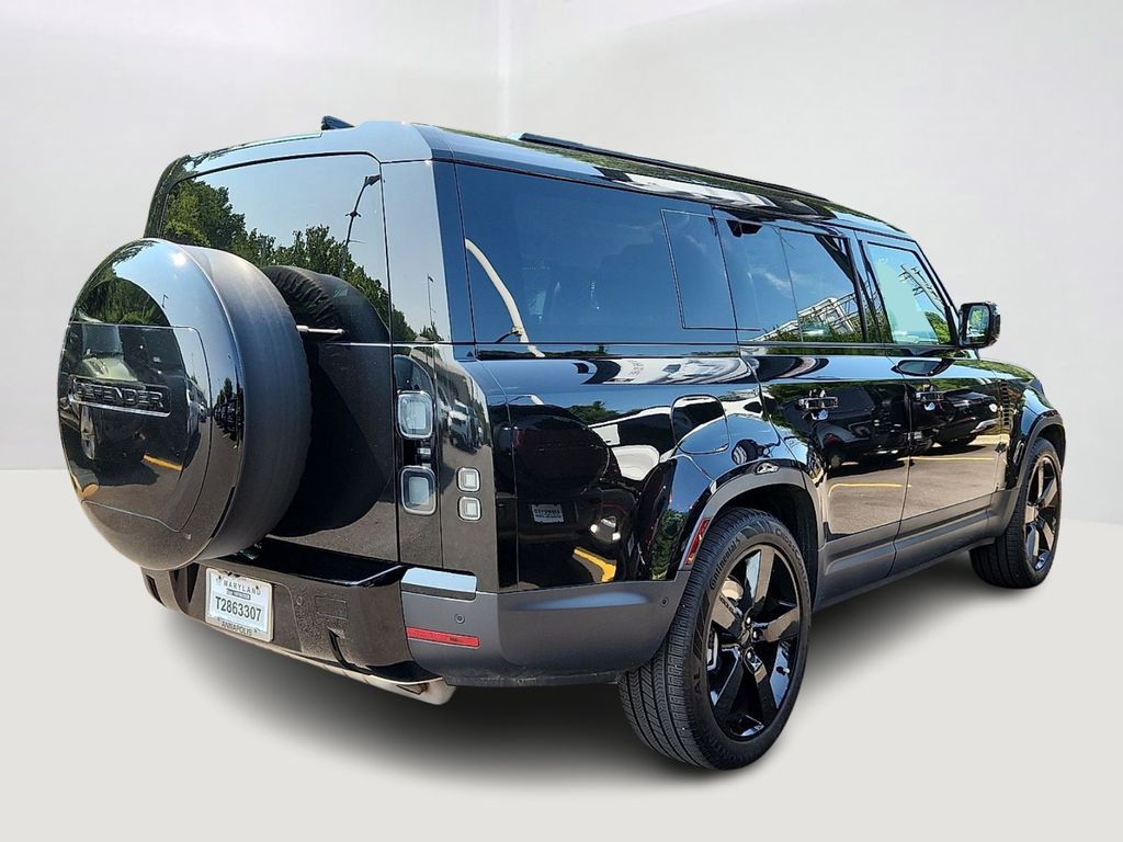 Thumbnail: 2026 Land Rover Defender - 4