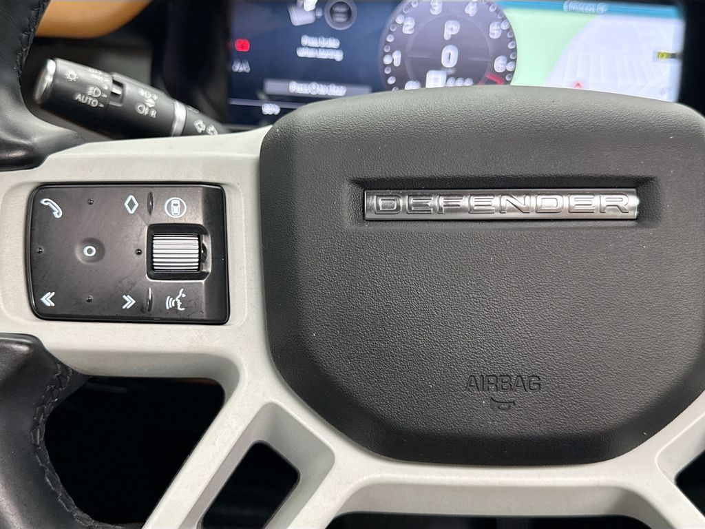 Thumbnail: 2024 Land Rover Defender - 11