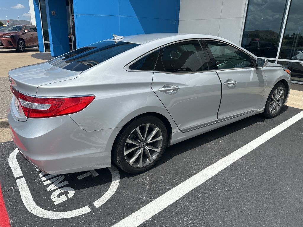 Thumbnail: 2015 Hyundai Azera - 4