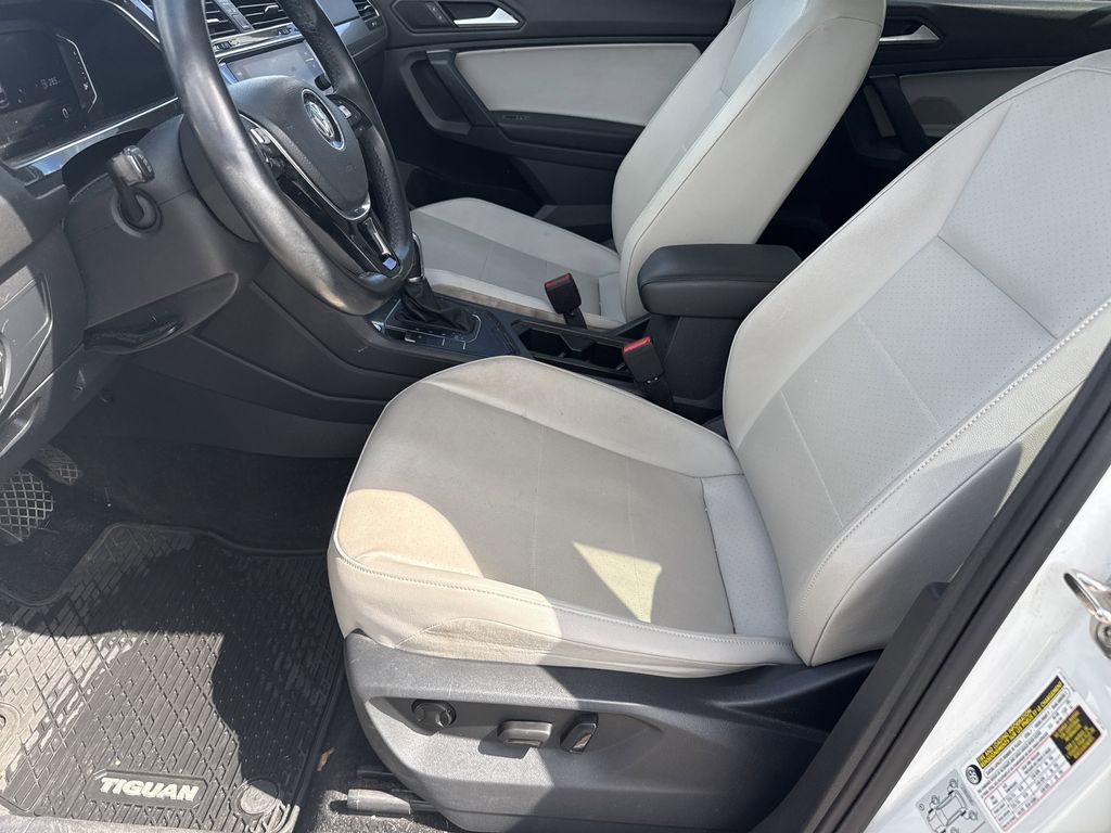 2019 Volkswagen Tiguan 2.0T SEL White at Bravo Nissan