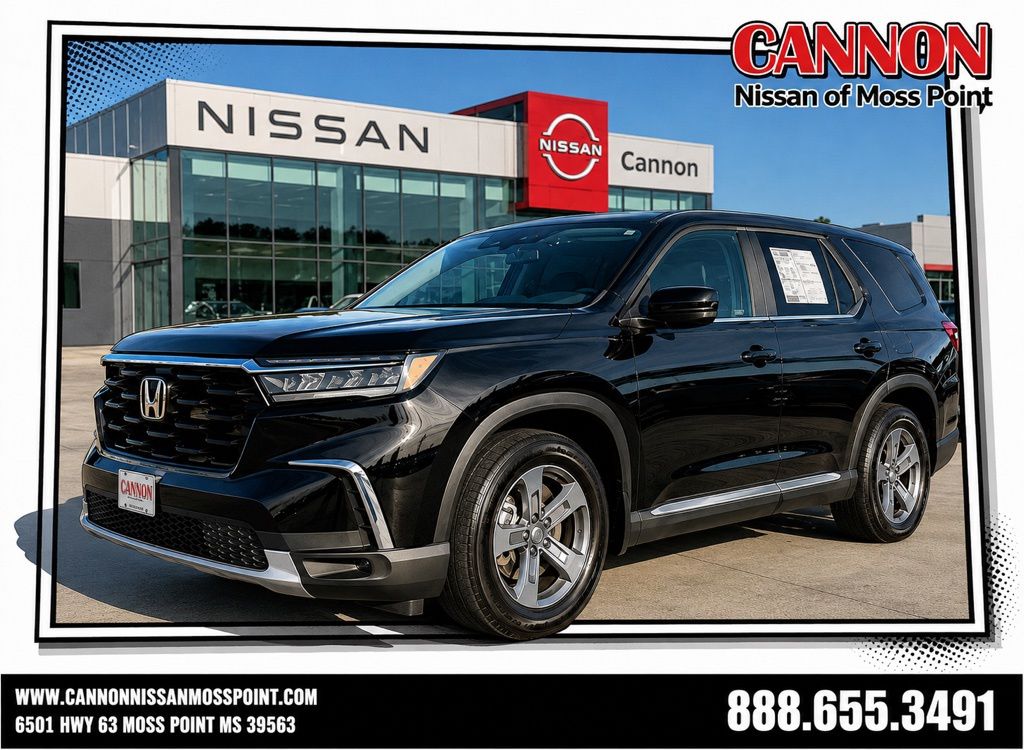 2023 Honda Pilot EX-L FWD with Captains Chairs