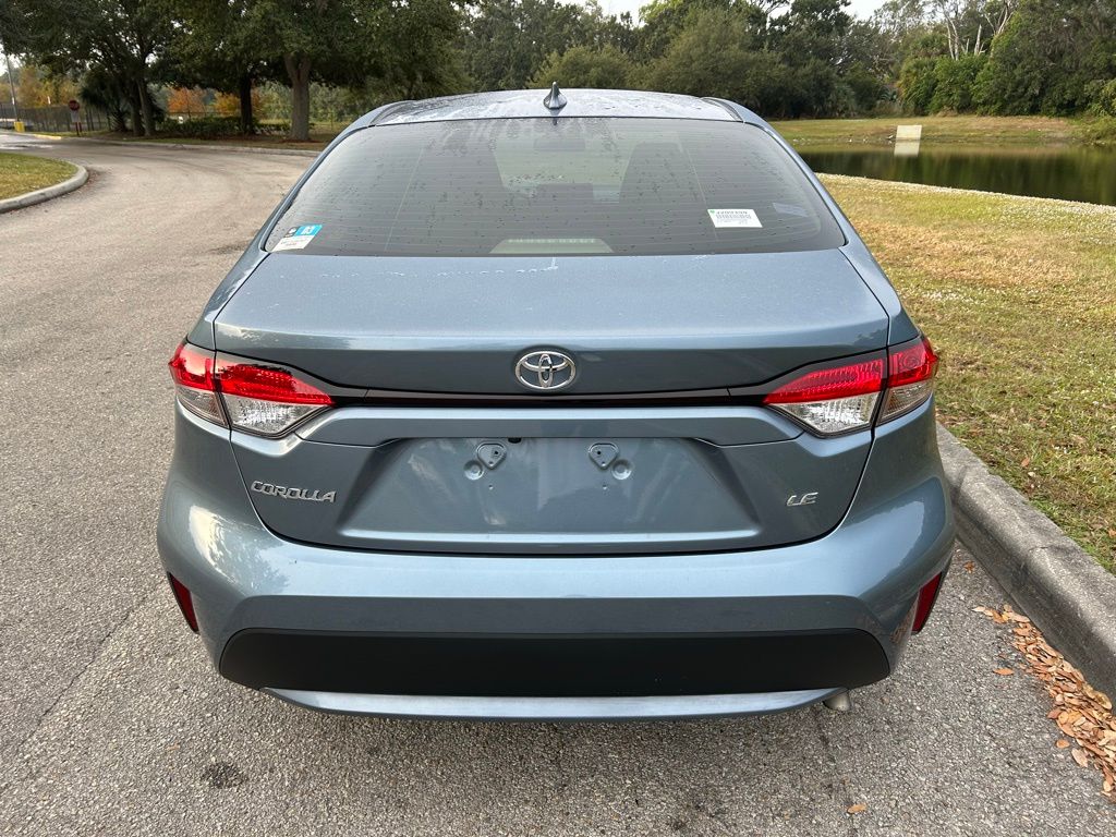 Thumbnail: 2022 Toyota Corolla - 4