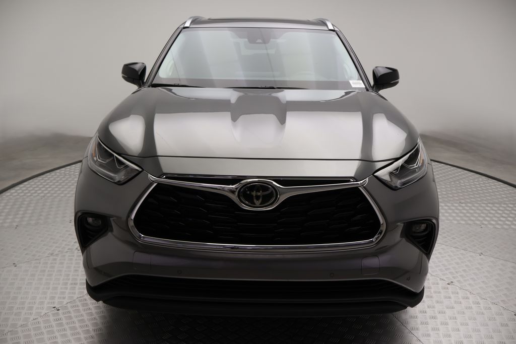 Thumbnail: 2026 Toyota Highlander - 5