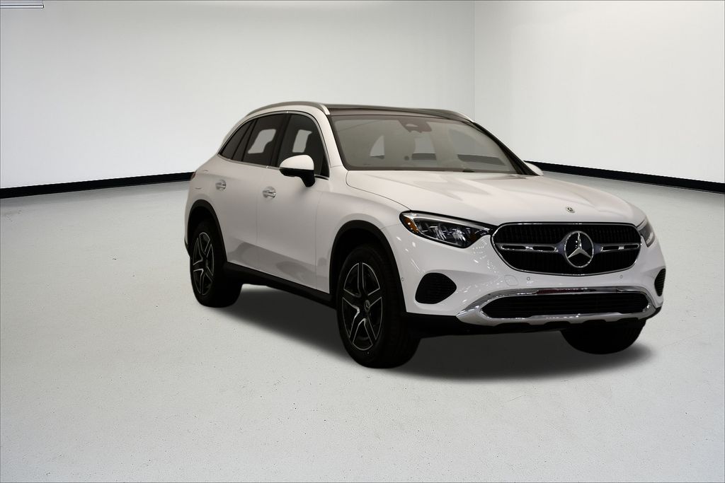 Thumbnail: 2026 Mercedes-Benz GLC - 7