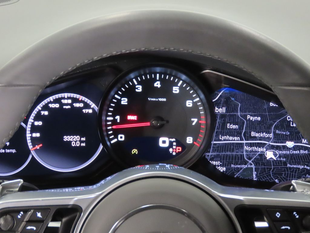 Thumbnail: 2023 Porsche Cayenne - 16