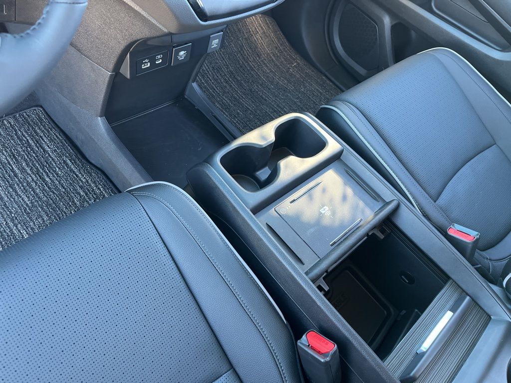 Thumbnail: 2026 Honda Odyssey - 21