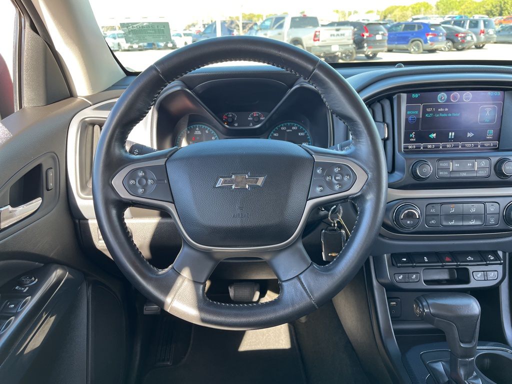 Thumbnail: 2015 Chevrolet Colorado - 16