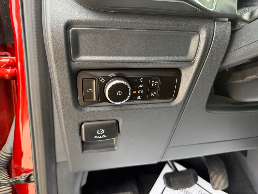 Thumbnail: 2023 Ford F-150 - 11