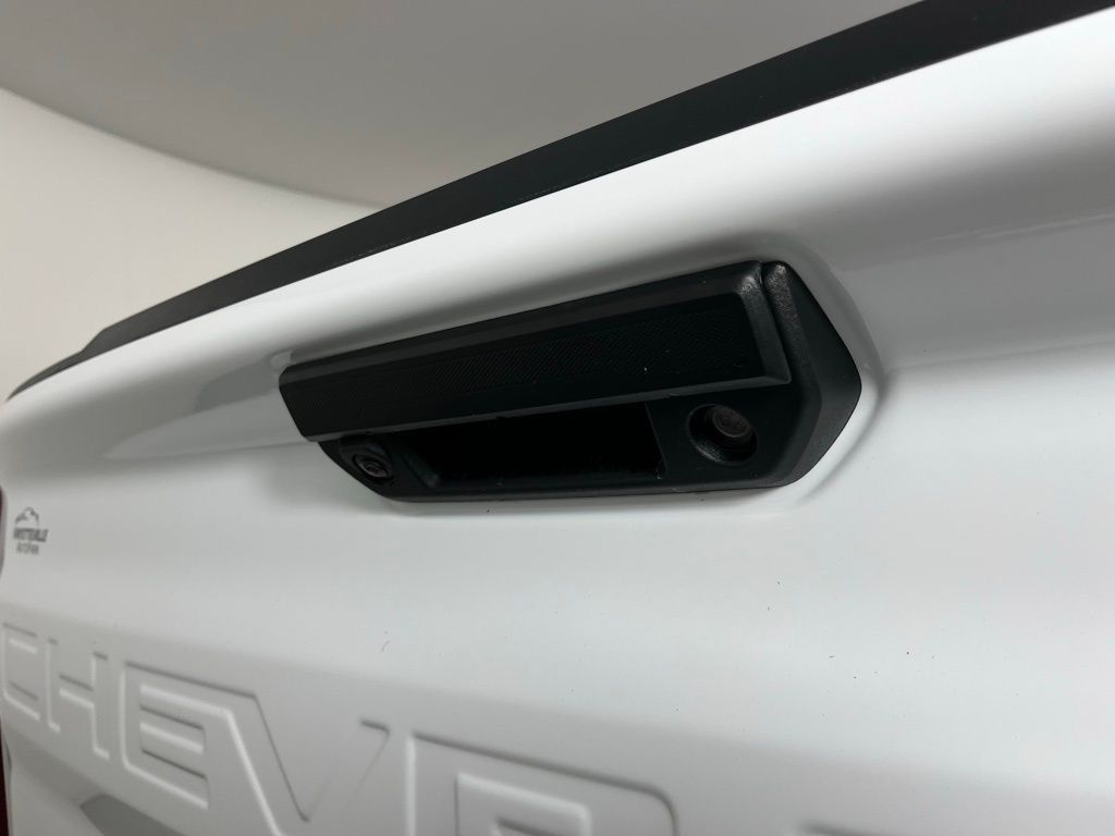 Thumbnail: 2026 Chevrolet Silverado 1500 - 12