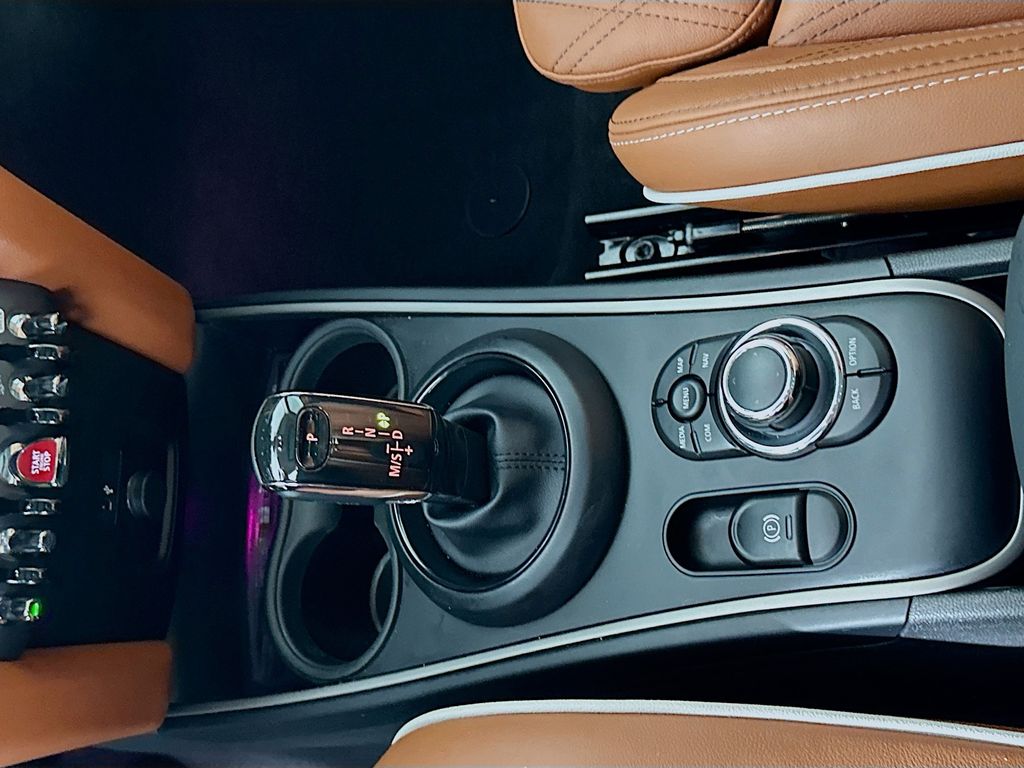 Thumbnail: 2023 MINI Cooper Countryman - 17