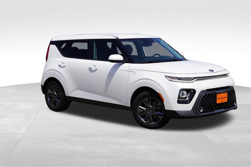 Snow White Pearl 2020 Kia Soul EX FWD SUV / Crossover Front-Wheel Drive Continuously Variable Transmission