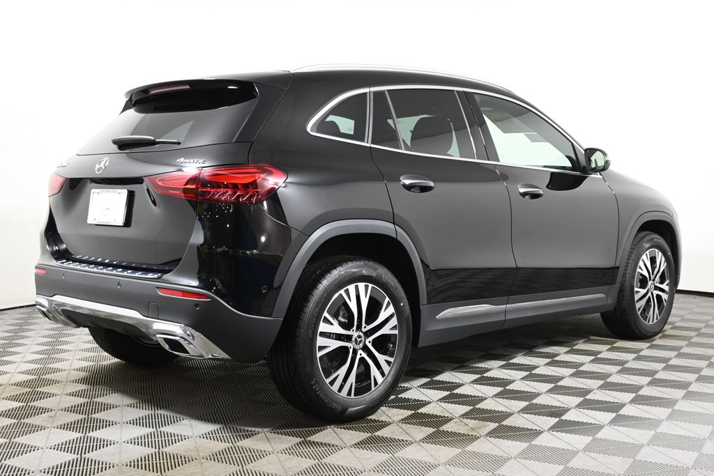 Thumbnail: 2025 Mercedes-Benz GLA - 7