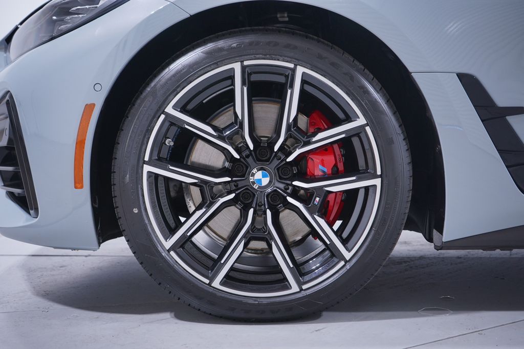 Thumbnail: 2023 BMW 4 Series - 2