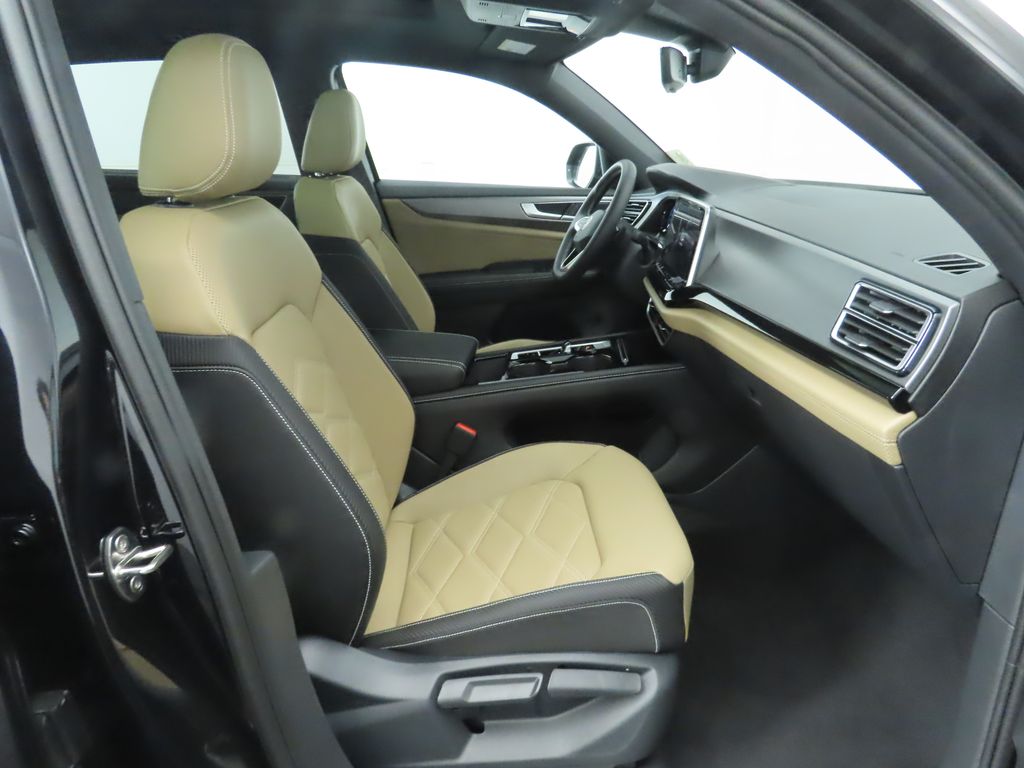 Thumbnail: 2026 Volkswagen Atlas - 20