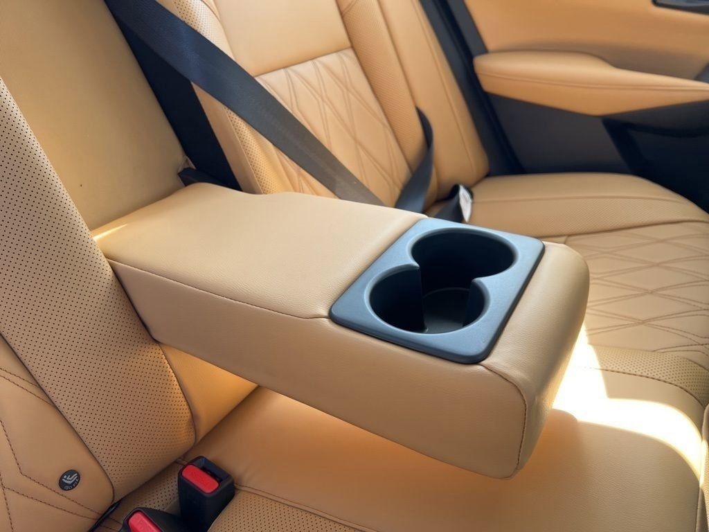 2025 Aspen White Tricoat Nissan Sentra SV FWD Sedan