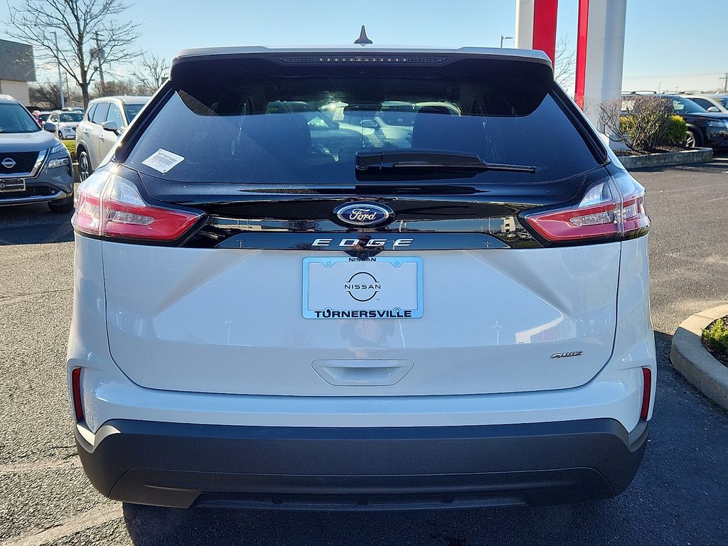 Thumbnail: 2024 Ford Edge - 5