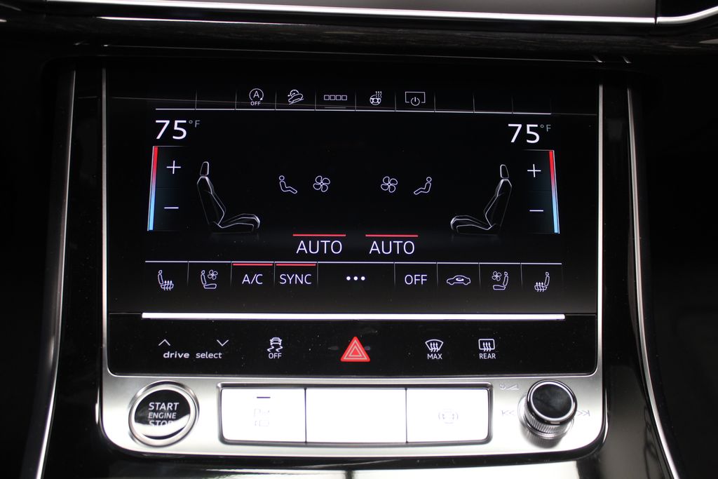 Thumbnail: 2026 Audi Q7 - 18