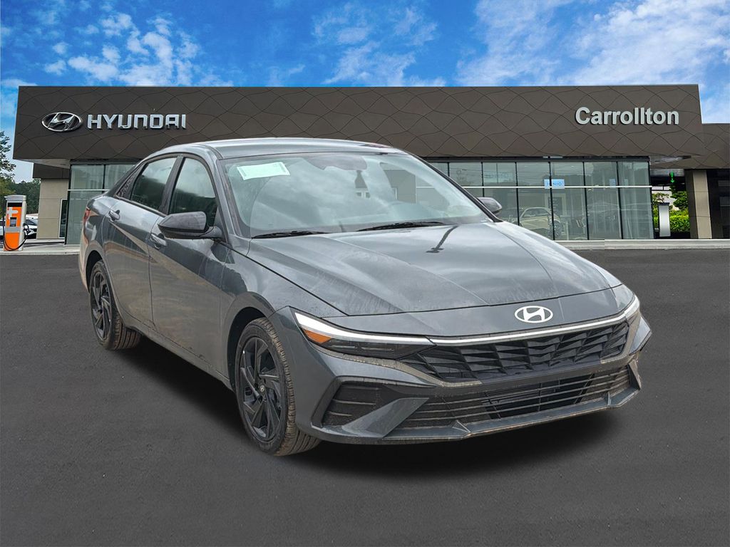 New 2026 Gray Hyundai SEL Sport image 4