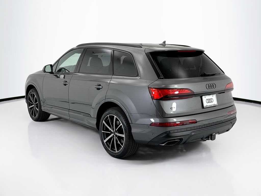 Thumbnail: 2026 Audi Q7 - 7