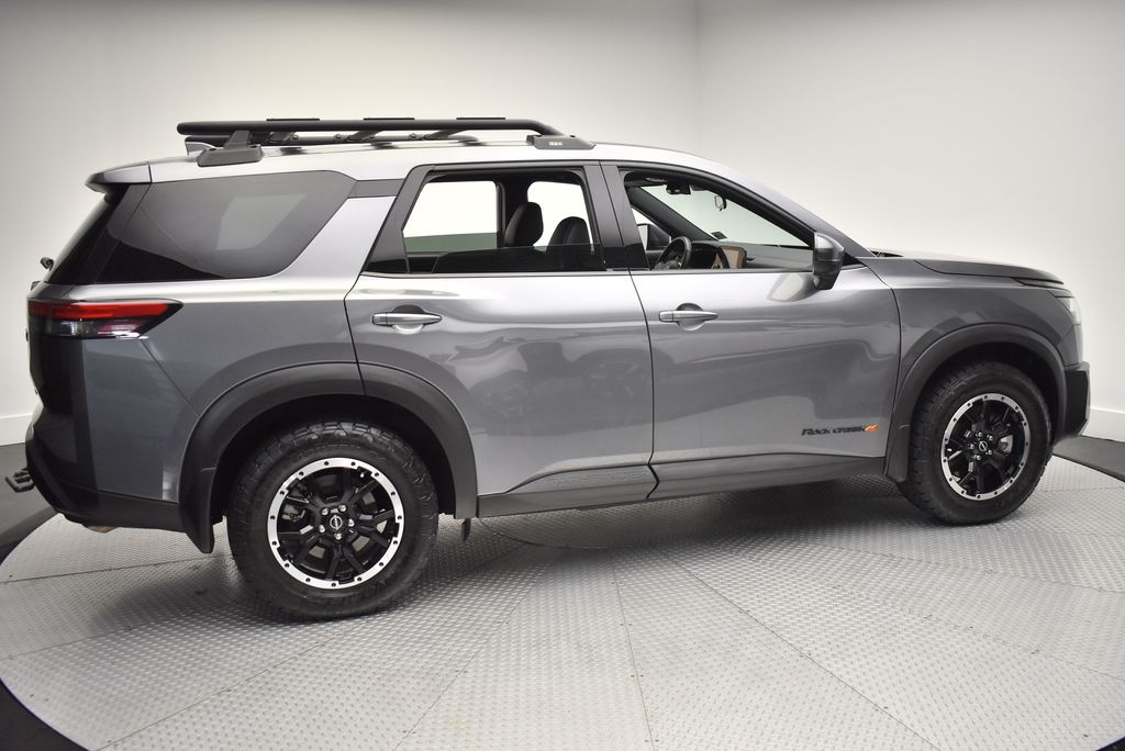Thumbnail: 2023 Nissan Pathfinder - 4