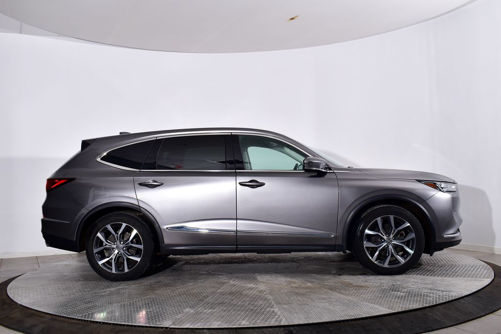 Thumbnail: 2023 Acura MDX - 6