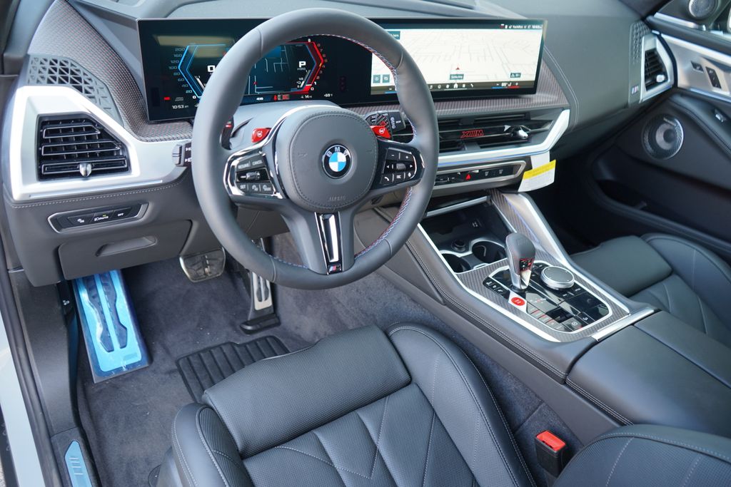 Thumbnail: 2026 BMW XM - 14