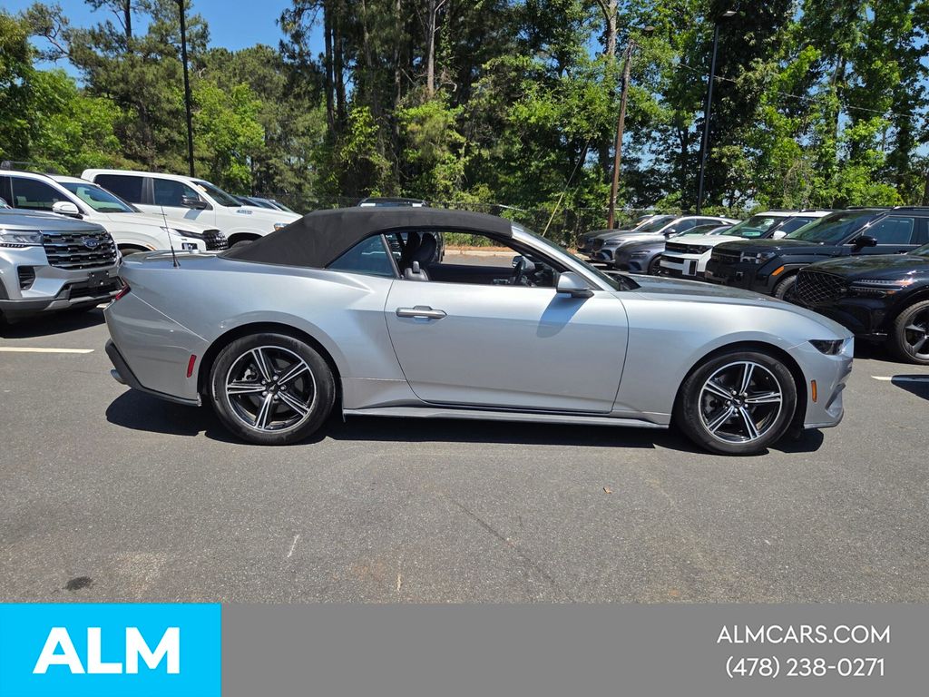 Used 2025 Silver Ford EcoBoost Premium image 12
